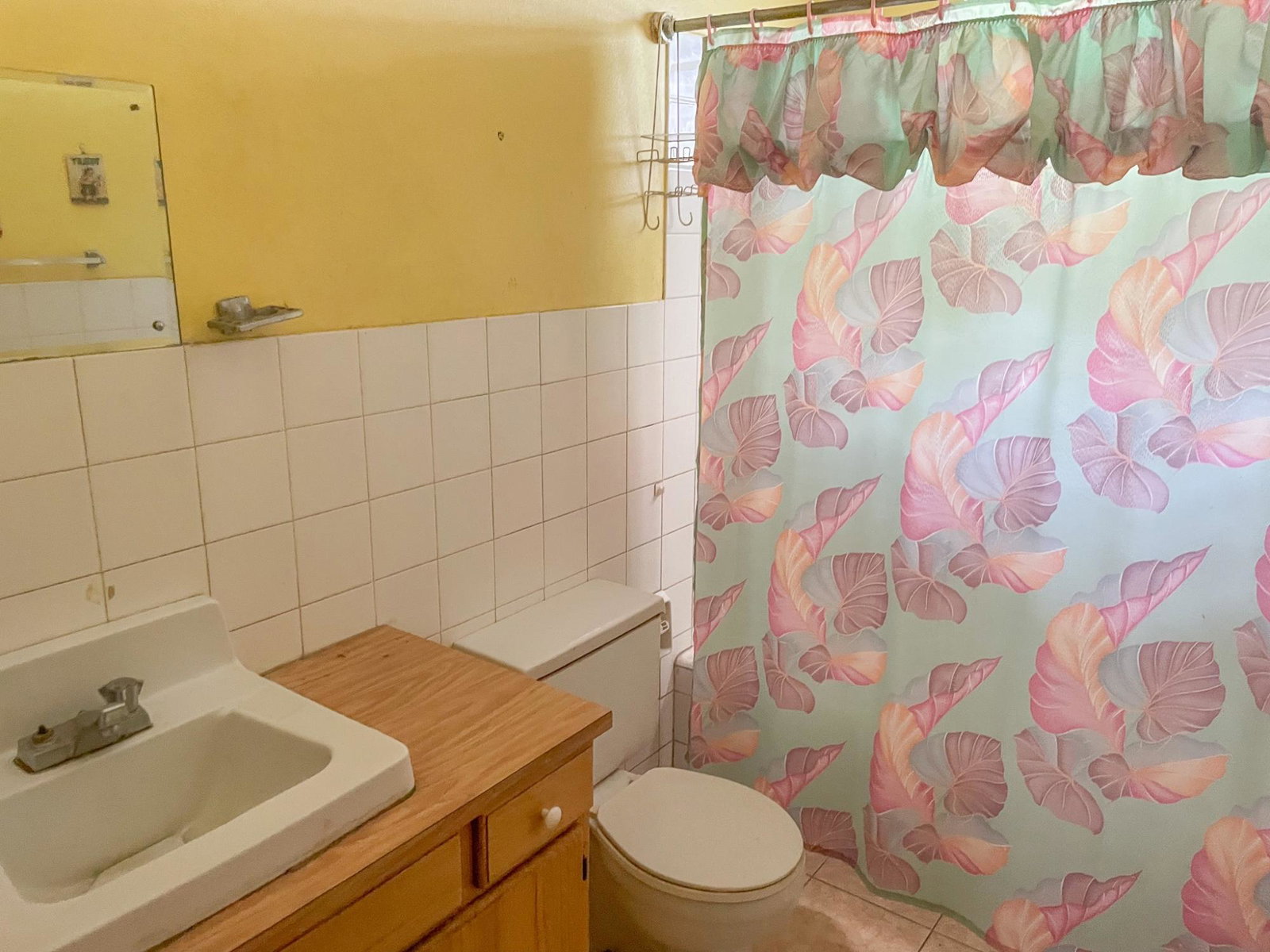 Fourteenth image of 10 Coolwater Avenue, Kingsto in Kingston 19, St. Andrew, Jamaica - property is For Sale