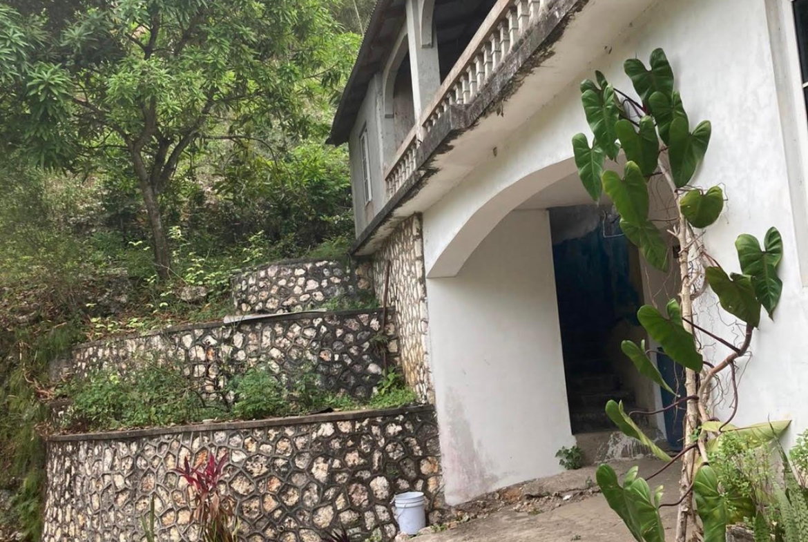 First image of Lipscombe Avenue in Kingston 9, St. Andrew, Jamaica - property is For Sale