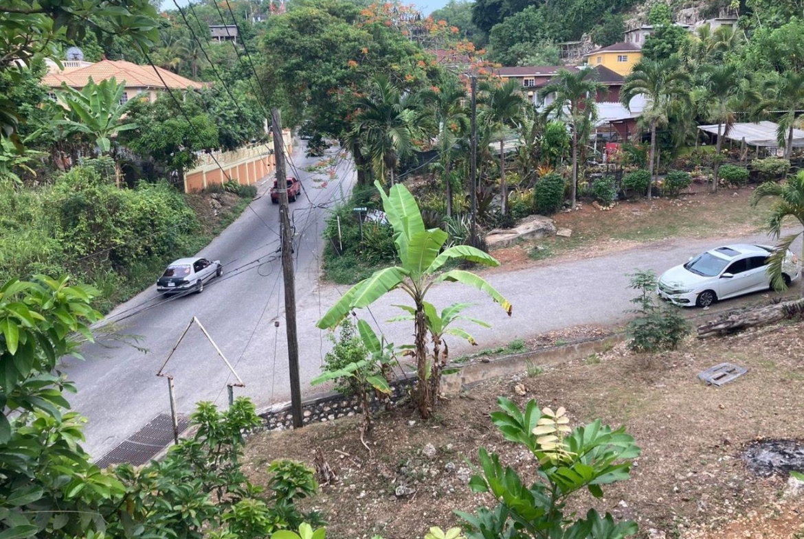 Seventh image of Lipscombe Avenue in Kingston 9, St. Andrew, Jamaica - property is For Sale