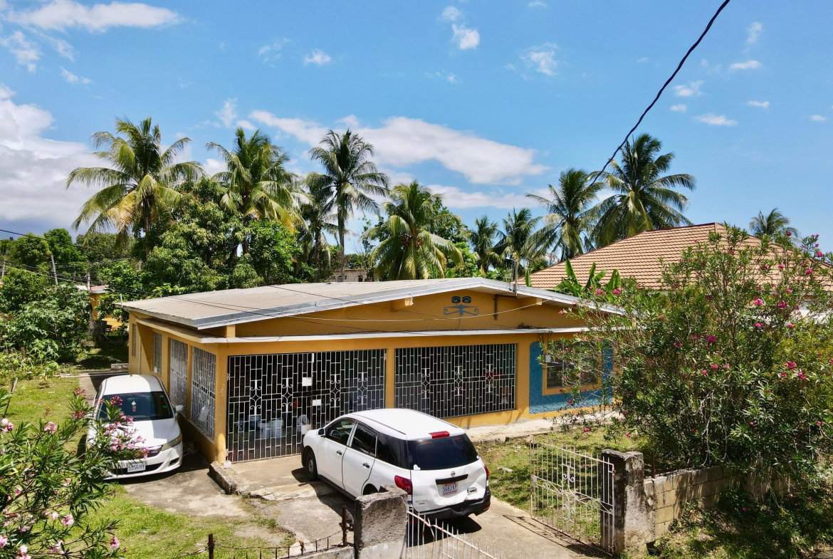 Third image of Mayor Ave Weston Park, May Pen, Cla in May Pen, Clarendon, Jamaica - property is For Sale