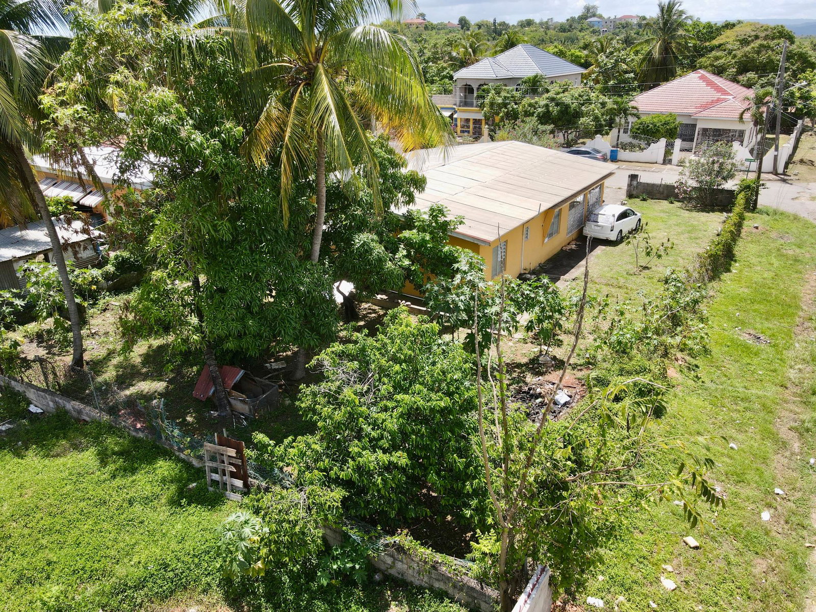 Sixth image of Mayor Ave Weston Park, May Pen, Cla in May Pen, Clarendon, Jamaica - property is For Sale