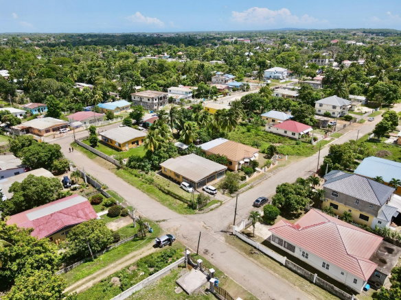 First image of Mayor Ave Weston Park, May Pen, Cla in May Pen, Clarendon, Jamaica - property is For Sale