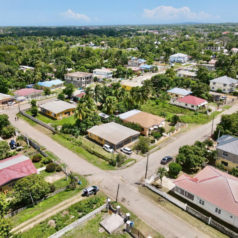 First image of Mayor Ave Weston Park, May Pen, Cla in May Pen, Clarendon, Jamaica - property is For Sale