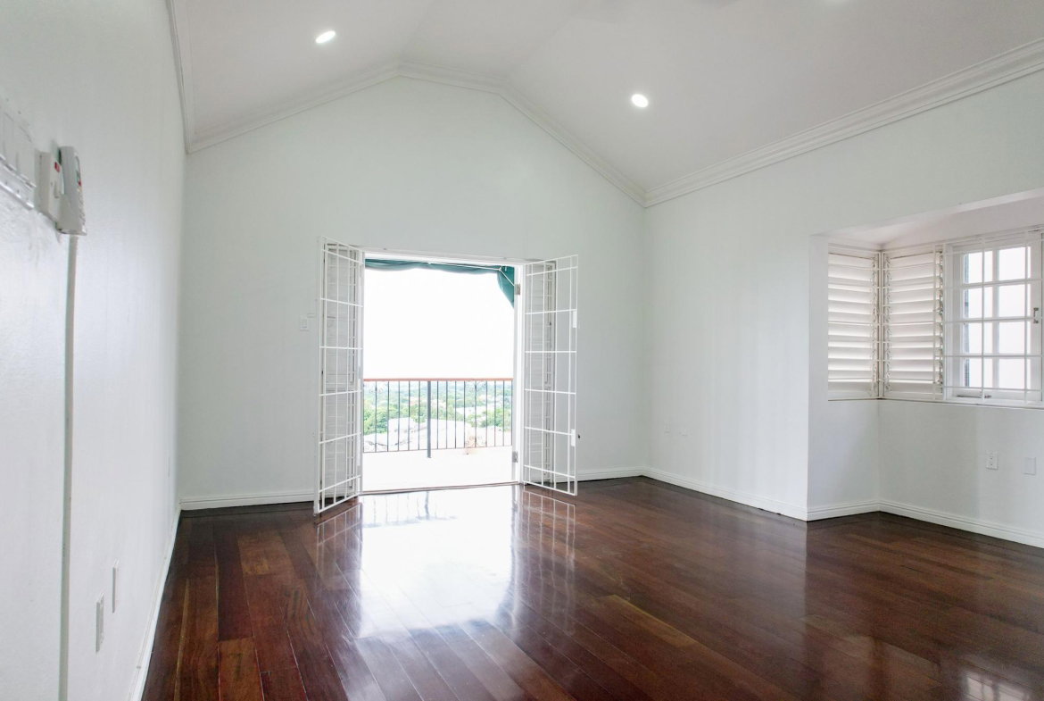 Eleventh image of 4-2 Bracknell Avenue in Kingston 6, St. Andrew, Jamaica - property is For Sale