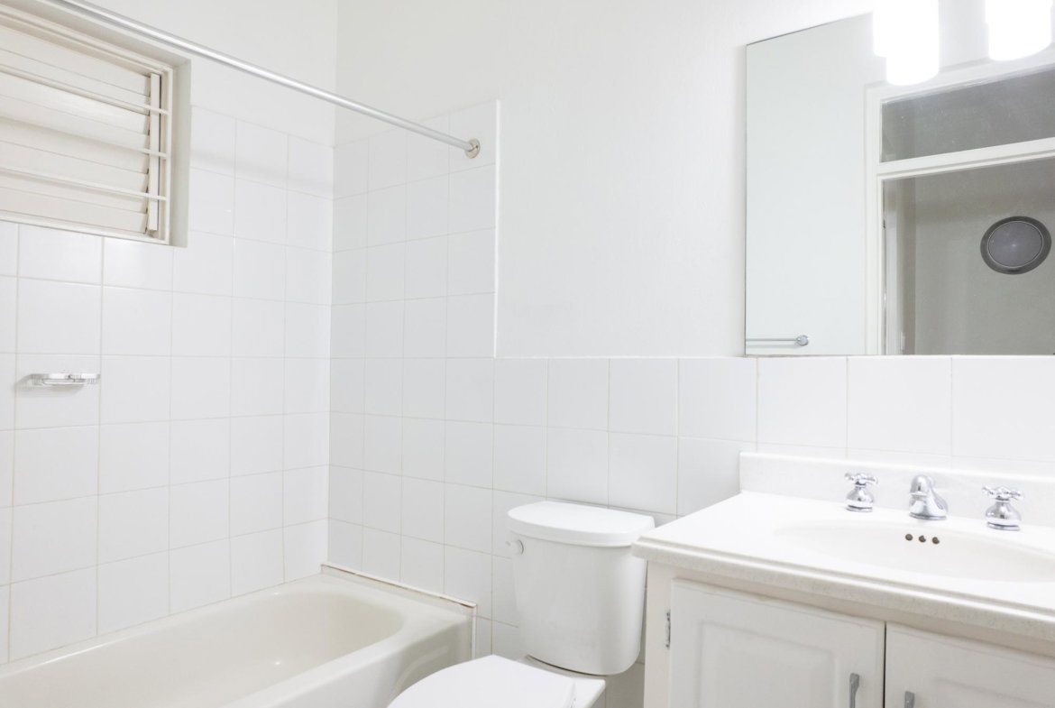 Seventeenth image of 4-2 Bracknell Avenue in Kingston 6, St. Andrew, Jamaica - property is For Sale