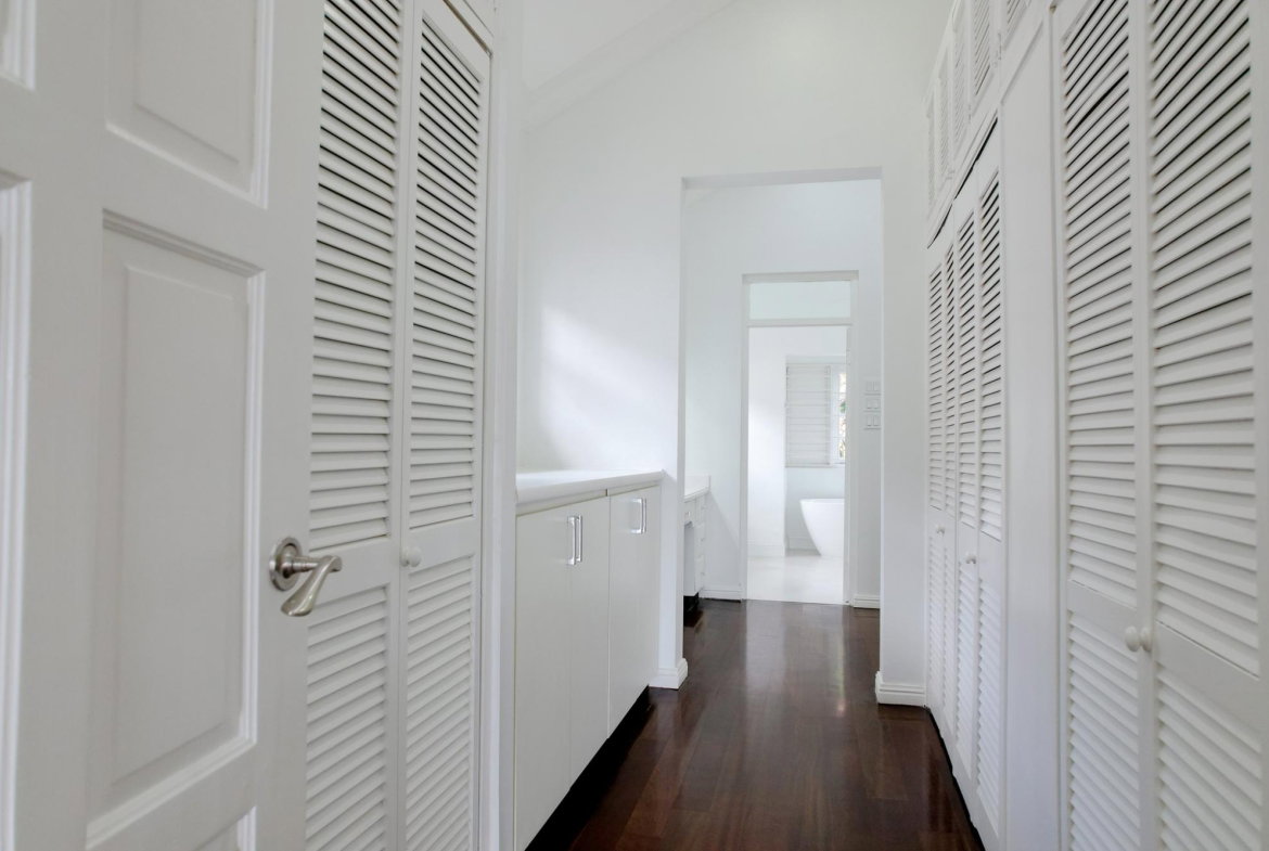 Twenty-Ninth image of 4-2 Bracknell Avenue in Kingston 6, St. Andrew, Jamaica - property is For Sale