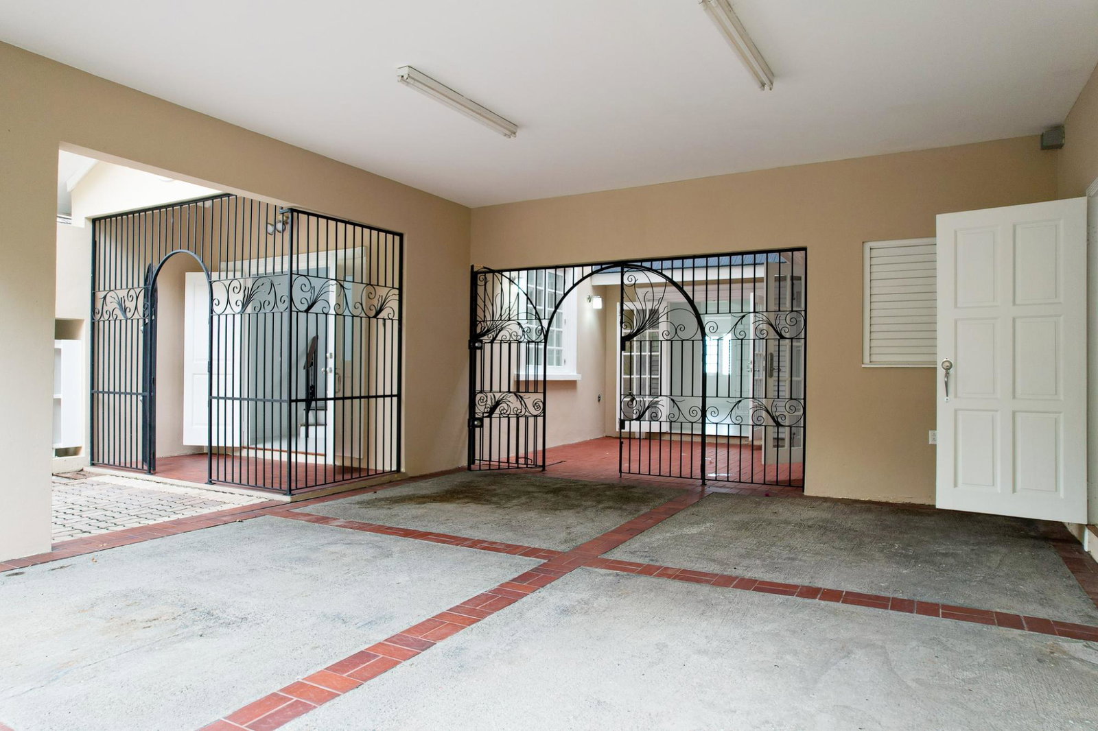 Ninth image of 4-2 Bracknell Avenue in Kingston 6, St. Andrew, Jamaica - property is For Sale
