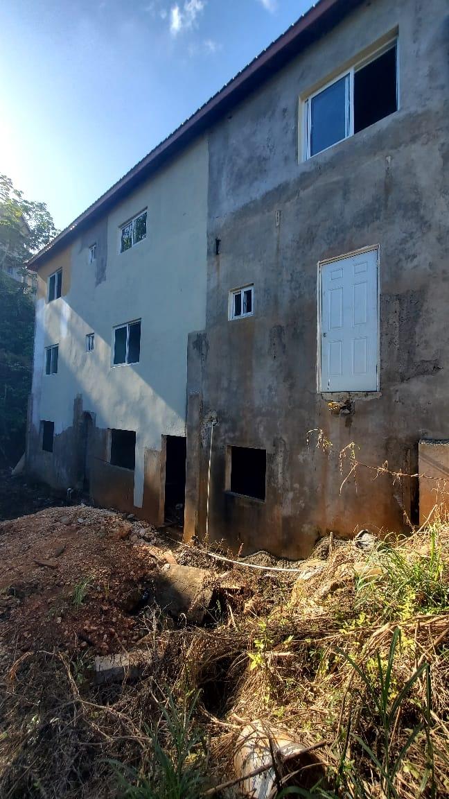 Fifth image of 515 Lory Pathway, Moorlands e in Mandeville, Manchester, Jamaica - property is For Sale