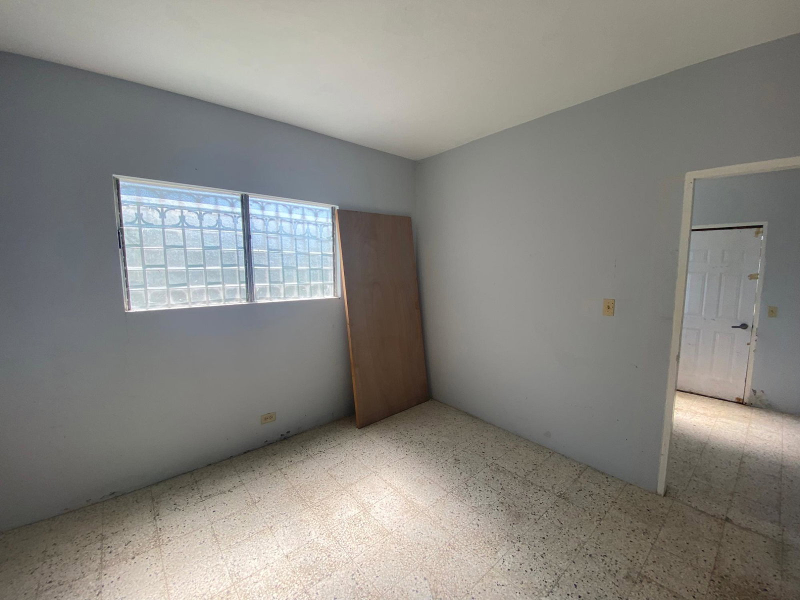 Spacious-5-Bedroom-House-for-Sale-at-6-Ridge-Terrace-St.-Andrew-Jamaica Eighteenth image of 6 Ridge Terrace in Kingston 8, St. Andrew, Jamaica - property is For Sale