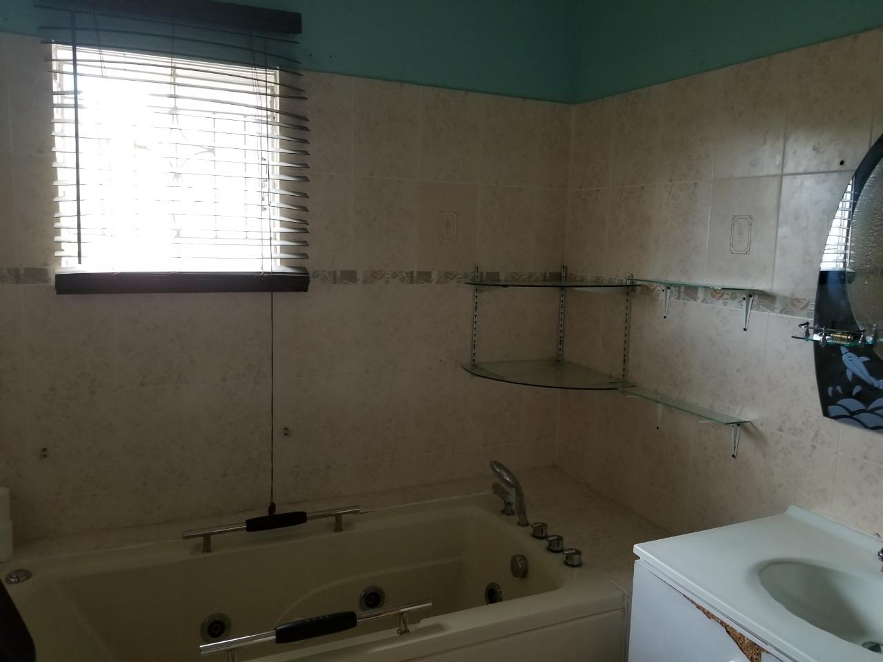 Spacious-5-Bedroom-House-for-Sale-in-Clandon-Spalding-Manchester-Jamaica Fifteenth image of Clandon, Spalding , Manch in Clandon, Manchester, Jamaica - property is For Sale