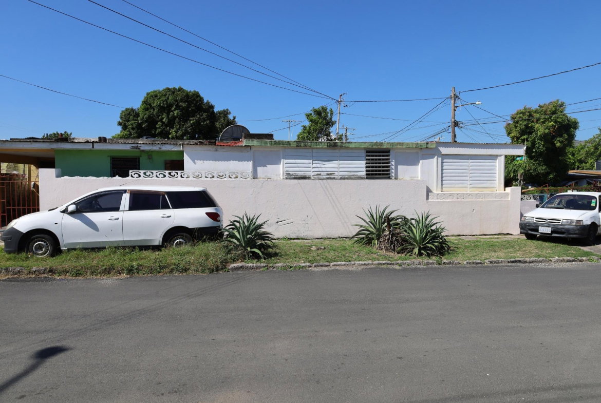 Eleventh image of 38 Gold Road, Kingston 20 in Kingston 20, St. Andrew, Jamaica - property is For Sale
