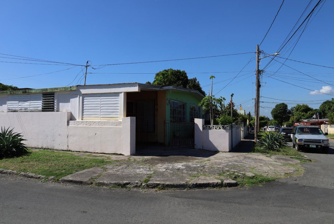 Fourteenth image of 38 Gold Road, Kingston 20 in Kingston 20, St. Andrew, Jamaica - property is For Sale