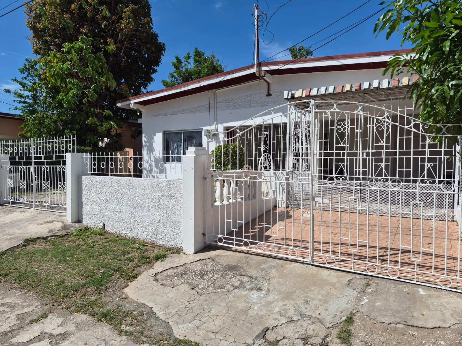 Spacious-5-Bedroom-House-for-Sale-in-Meadowbrook-Estate-St.-Andrew-Jamaica Second image of 156 Ridgeway Road, Meadowbroo in Kingston 19, St. Andrew, Jamaica - property is For Sale