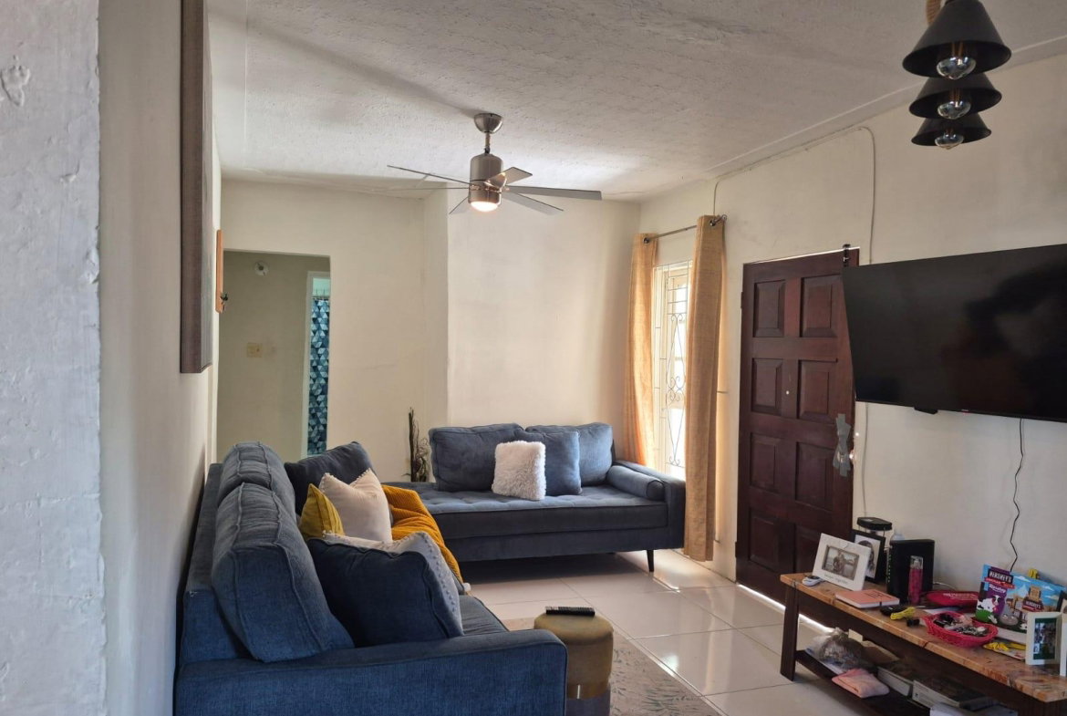 Sixth image of 156 Ridgeway Road, Meadowbroo in Kingston 19, St. Andrew, Jamaica - property is For Sale