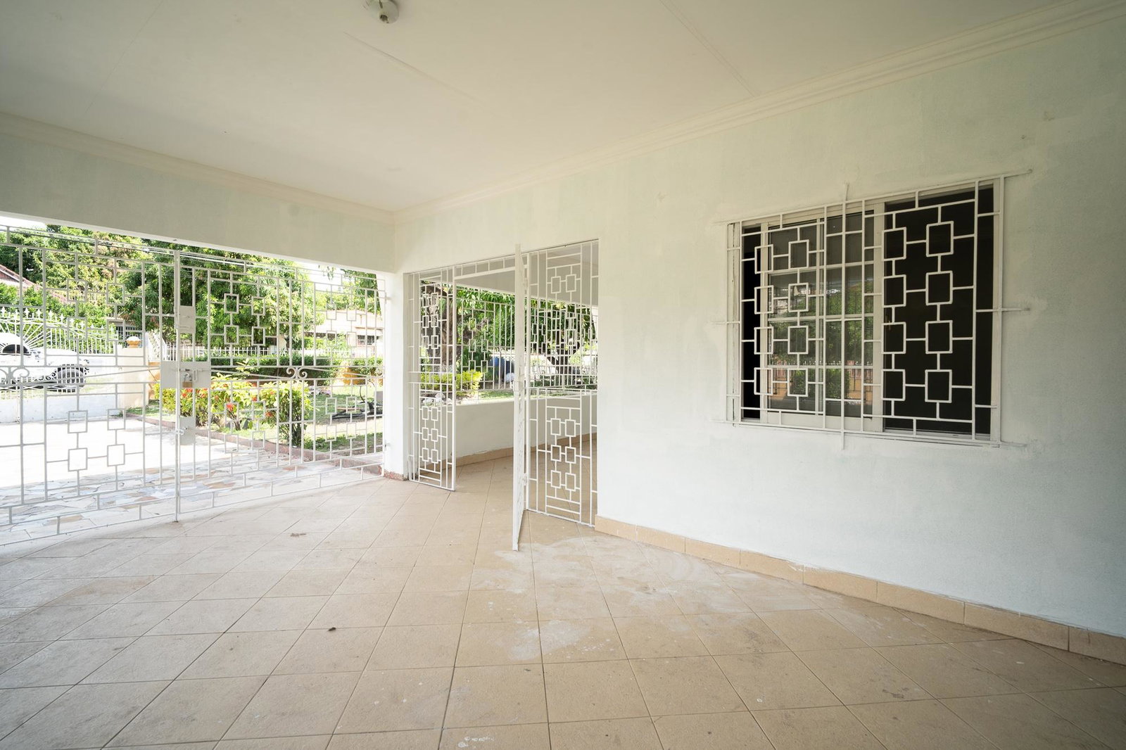 Spacious-5-Bedroom-House-for-Sale-in-Prime-St.-Andrew-Jamaica Fourth image of 23 Woodlawn Avenue, Queensbu in Kingston 19, St. Andrew, Jamaica - property is For Sale