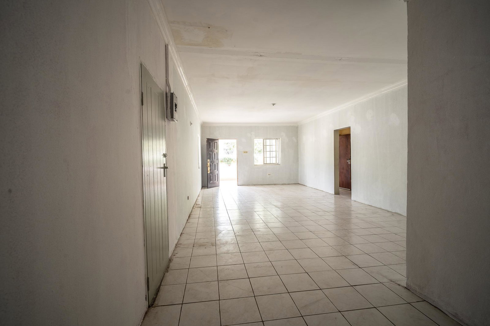 Spacious-5-Bedroom-House-for-Sale-in-Prime-St.-Andrew-Jamaica Fifth image of 23 Woodlawn Avenue, Queensbu in Kingston 19, St. Andrew, Jamaica - property is For Sale