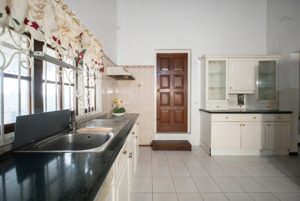 Eighth image of 38 The Cottage, Marvins Park in Ocho Rios, St. Ann, Jamaica - property is For Rent