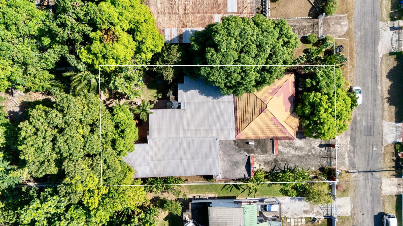 Fourth image of 24 Hurlingham Drive in Kingston 19, St. Andrew, Jamaica - property is For Sale