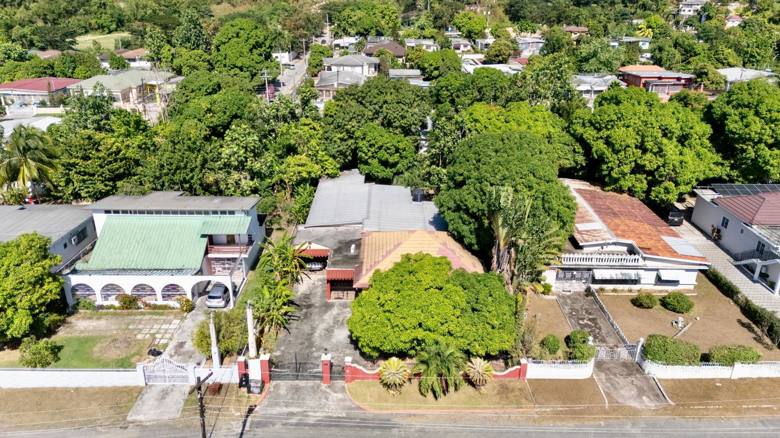 Fifth image of 24 Hurlingham Drive in Kingston 19, St. Andrew, Jamaica - property is For Sale