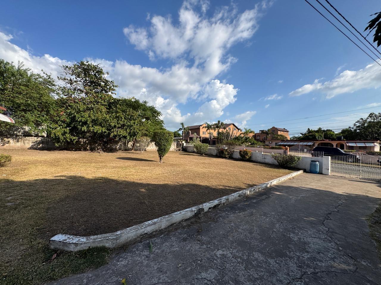 Spacious-6-Bedroom-House-for-Sale-in-St.-Andrew-Jamaica-–-Prime-Location Fourth image of 12 Knightsdale Drive in Kingston 19, St. Andrew, Jamaica - property is For Sale