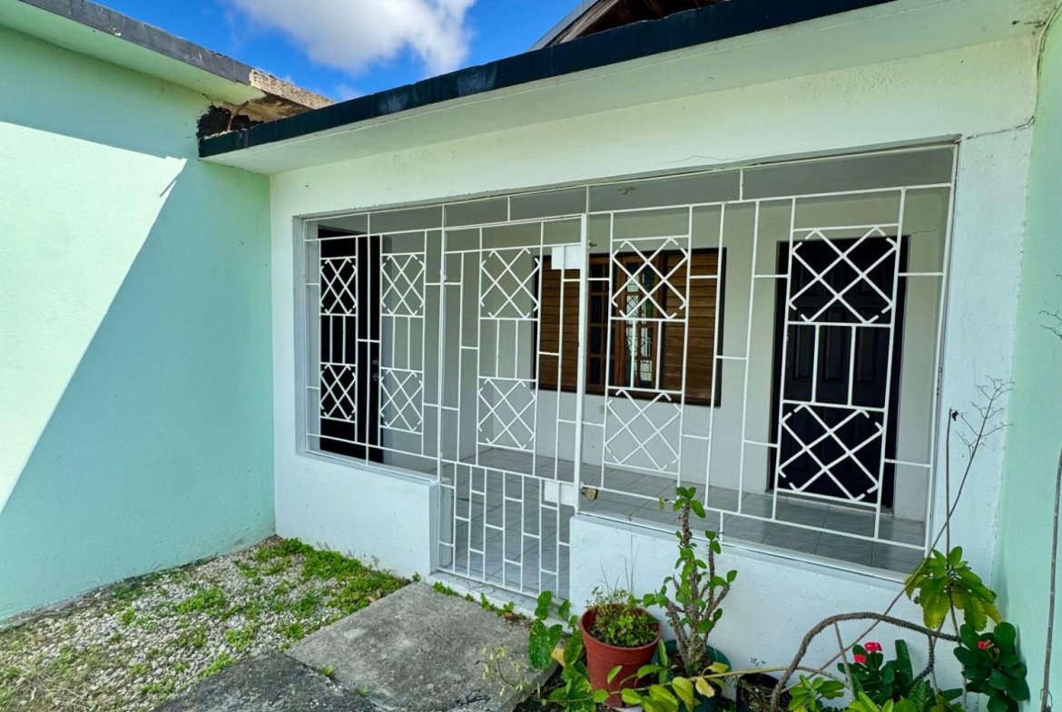Third image of 70 Clayton Crescent in Spanish Town, St. Catherine, Jamaica - property is For Sale