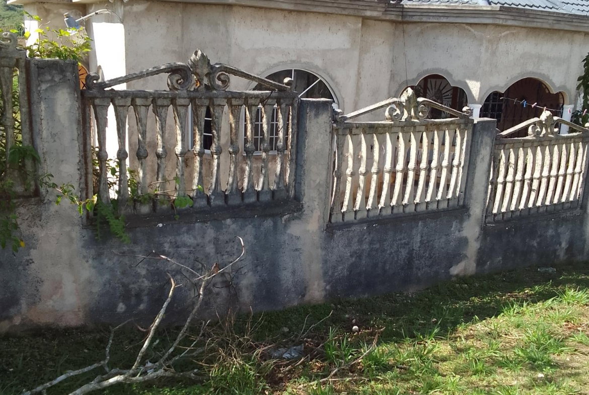 Second image of Silent Hill, Coleyville, in Christiana, Manchester, Jamaica - property is For Sale