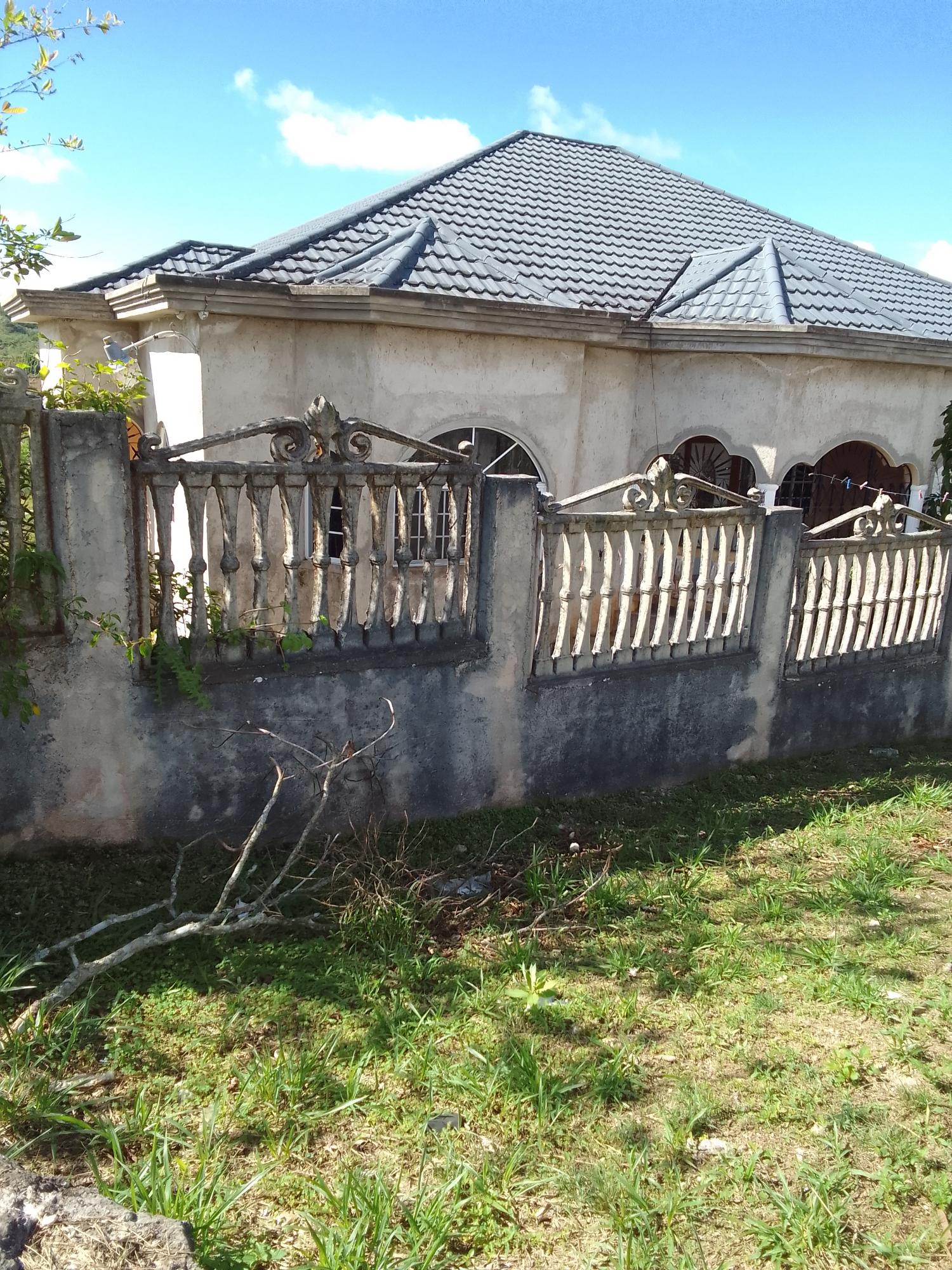 Spacious-6353-Sq-Ft-Split-Level-House-for-Sale-in-Silent-Hill-Coleyville-Manchester-Jamaica Second image of Silent Hill, Coleyville, in Christiana, Manchester, Jamaica - property is For Sale