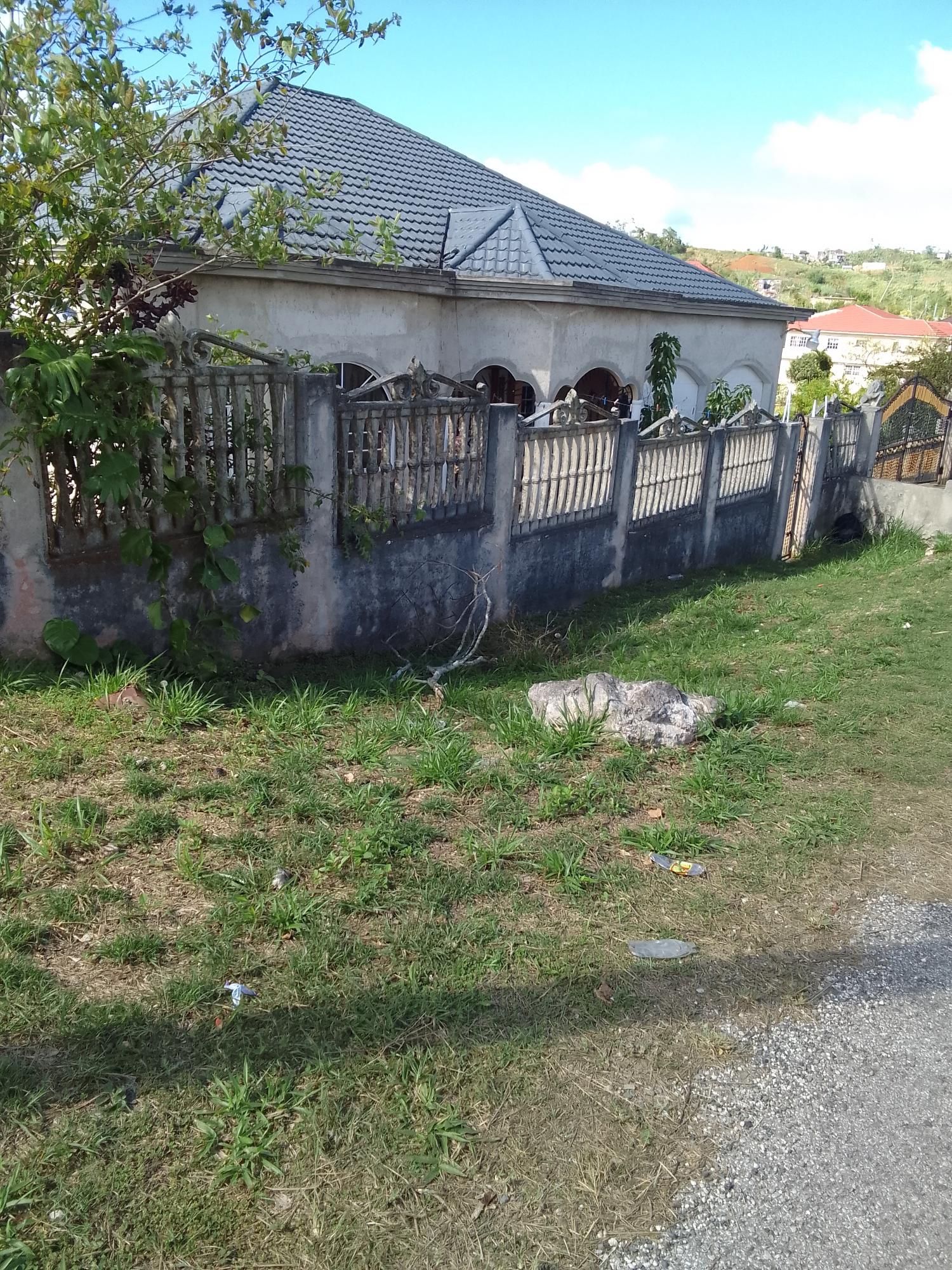 Spacious-6353-Sq-Ft-Split-Level-House-for-Sale-in-Silent-Hill-Coleyville-Manchester-Jamaica Twelfth image of Silent Hill, Coleyville, in Christiana, Manchester, Jamaica - property is For Sale