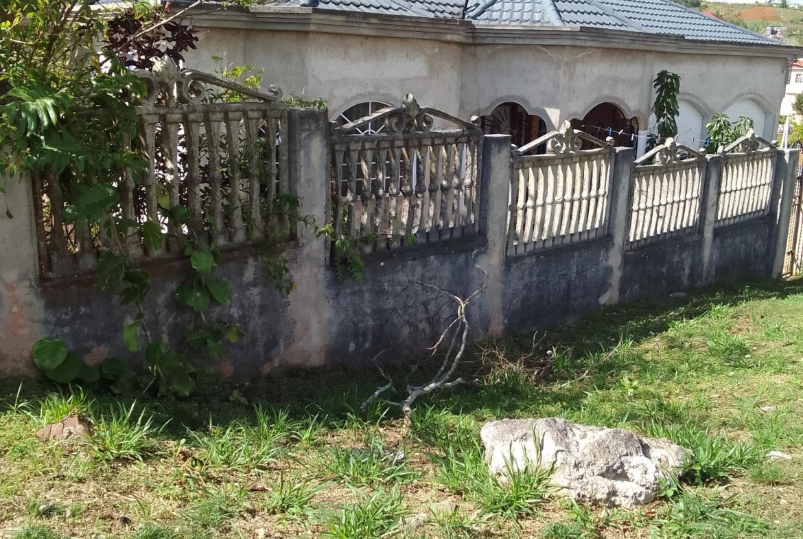 Third image of Silent Hill, Coleyville, in Christiana, Manchester, Jamaica - property is For Sale