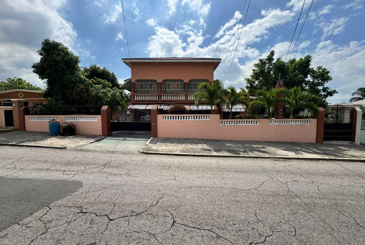 First image of 31 Roehampton Close in Kingston 19, St. Andrew, Jamaica - property is For Sale