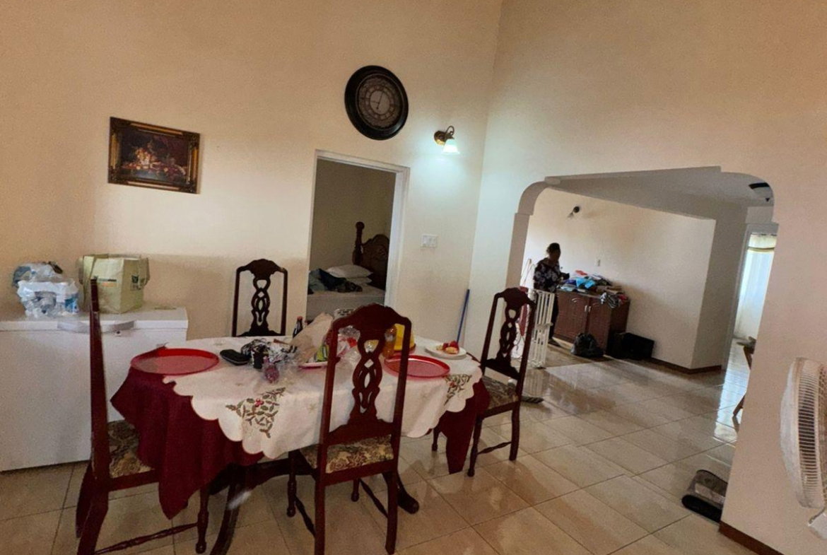 Sixteenth image of 31 Roehampton Close in Kingston 19, St. Andrew, Jamaica - property is For Sale