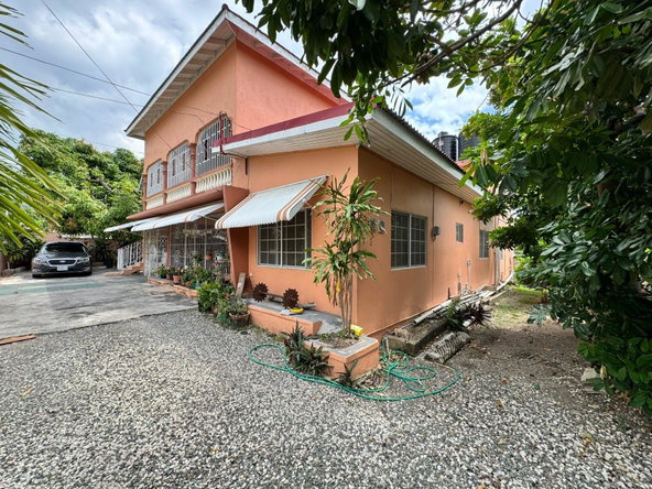 Third image of 31 Roehampton Close in Kingston 19, St. Andrew, Jamaica - property is For Sale