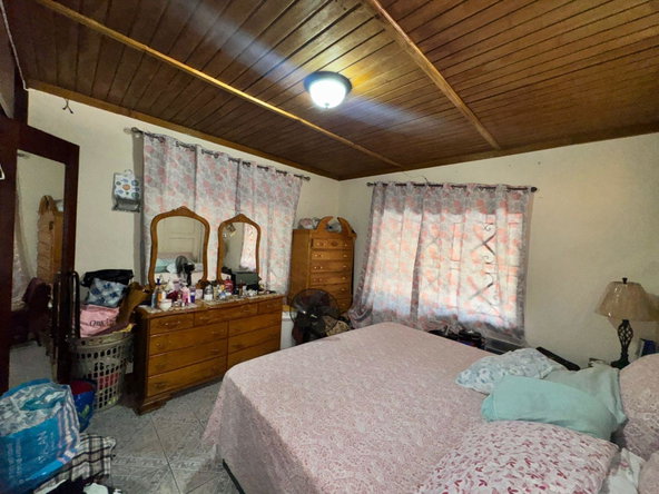 Tenth image of 31 Roehampton Close in Kingston 19, St. Andrew, Jamaica - property is For Sale