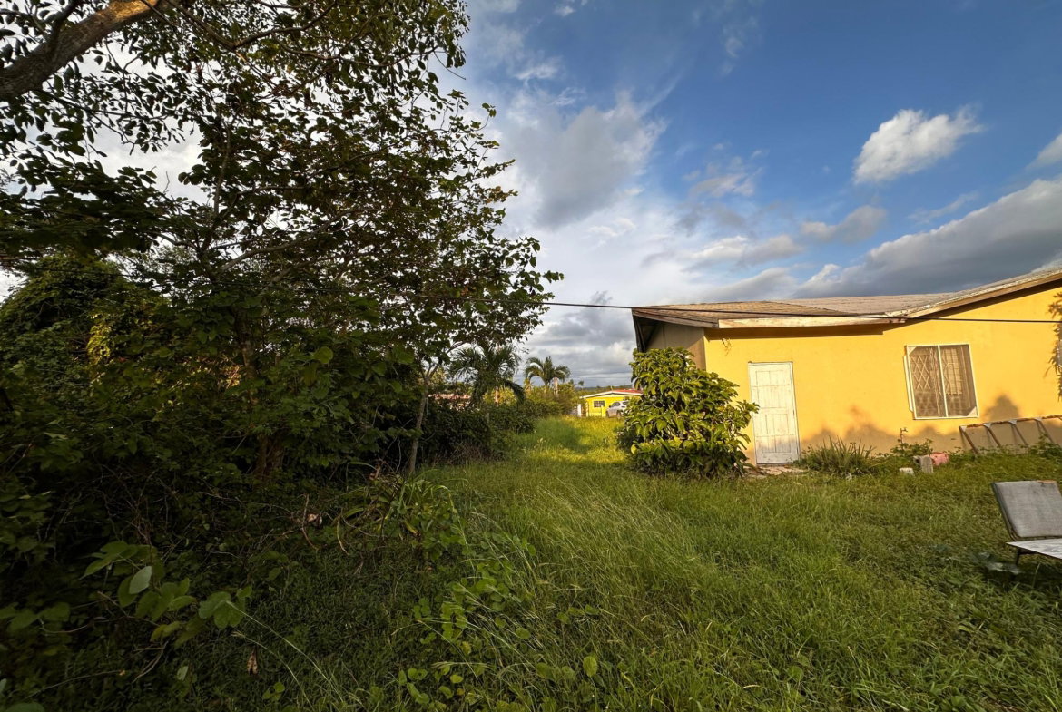 Eleventh image of Waterman Street, Hayes sa in Hayes Savanna, Clarendon, Jamaica - property is For Sale