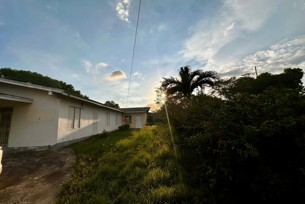 Fifth image of Waterman Street, Hayes sa in Hayes Savanna, Clarendon, Jamaica - property is For Sale