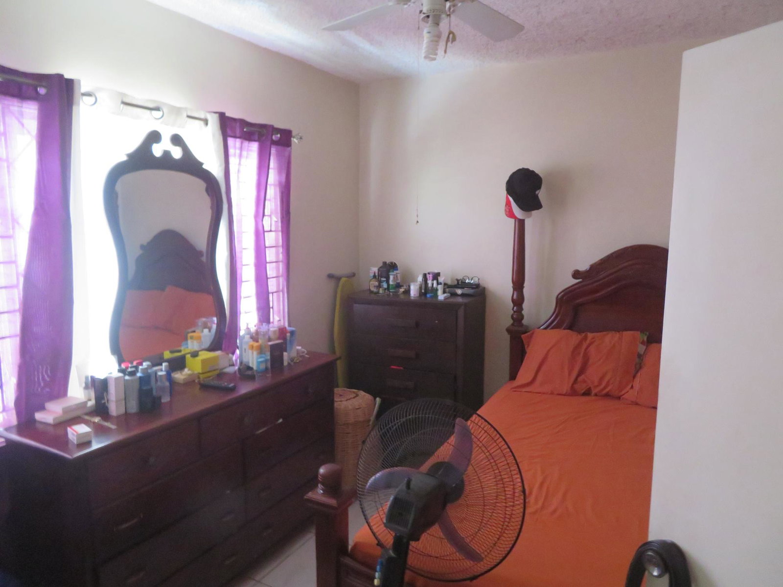 Starter-Apartment-for-Sale-in-Ravinia-Terrace-St.-Andrew-Jamaica Eleventh image of Apt#12-14-16 Ravinia Terrace in Kingston 6, St. Andrew, Jamaica - property is For Sale