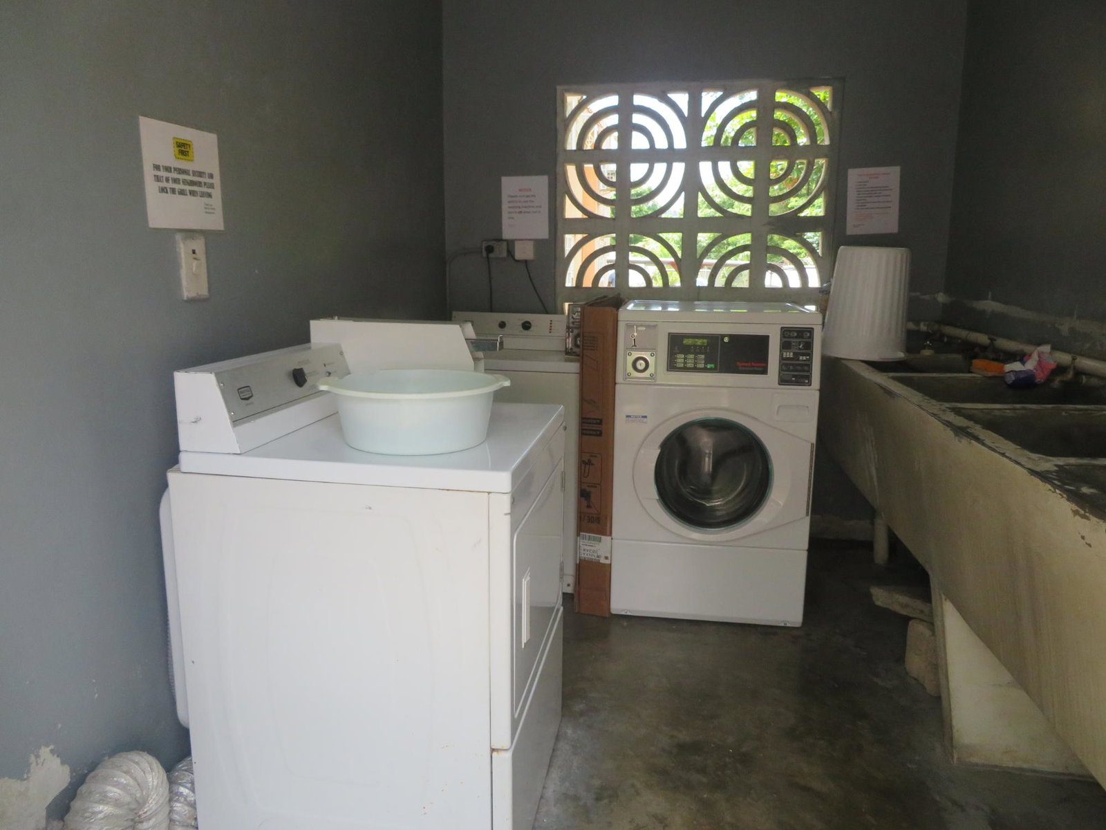 Starter-Apartment-for-Sale-in-Ravinia-Terrace-St.-Andrew-Jamaica Thirteenth image of Apt#12-14-16 Ravinia Terrace in Kingston 6, St. Andrew, Jamaica - property is For Sale