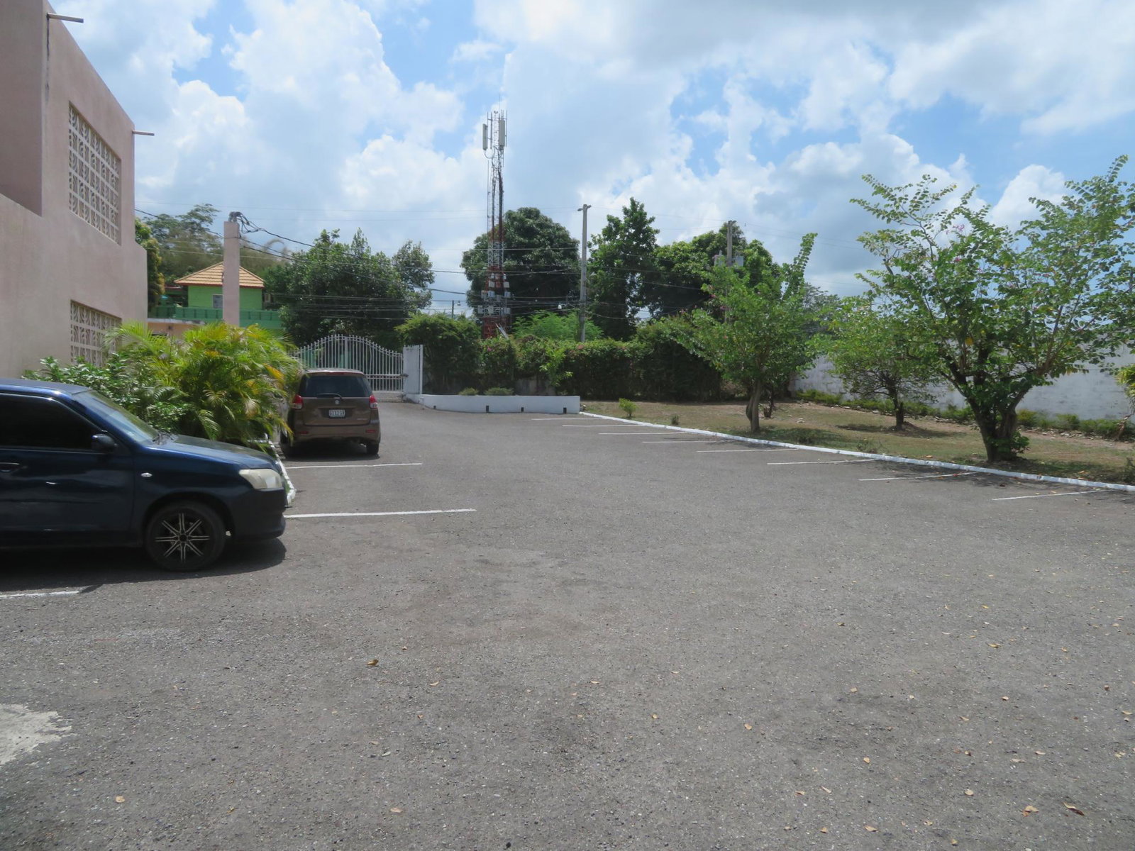 Starter-Apartment-for-Sale-in-Ravinia-Terrace-St.-Andrew-Jamaica Third image of Apt#12-14-16 Ravinia Terrace in Kingston 6, St. Andrew, Jamaica - property is For Sale