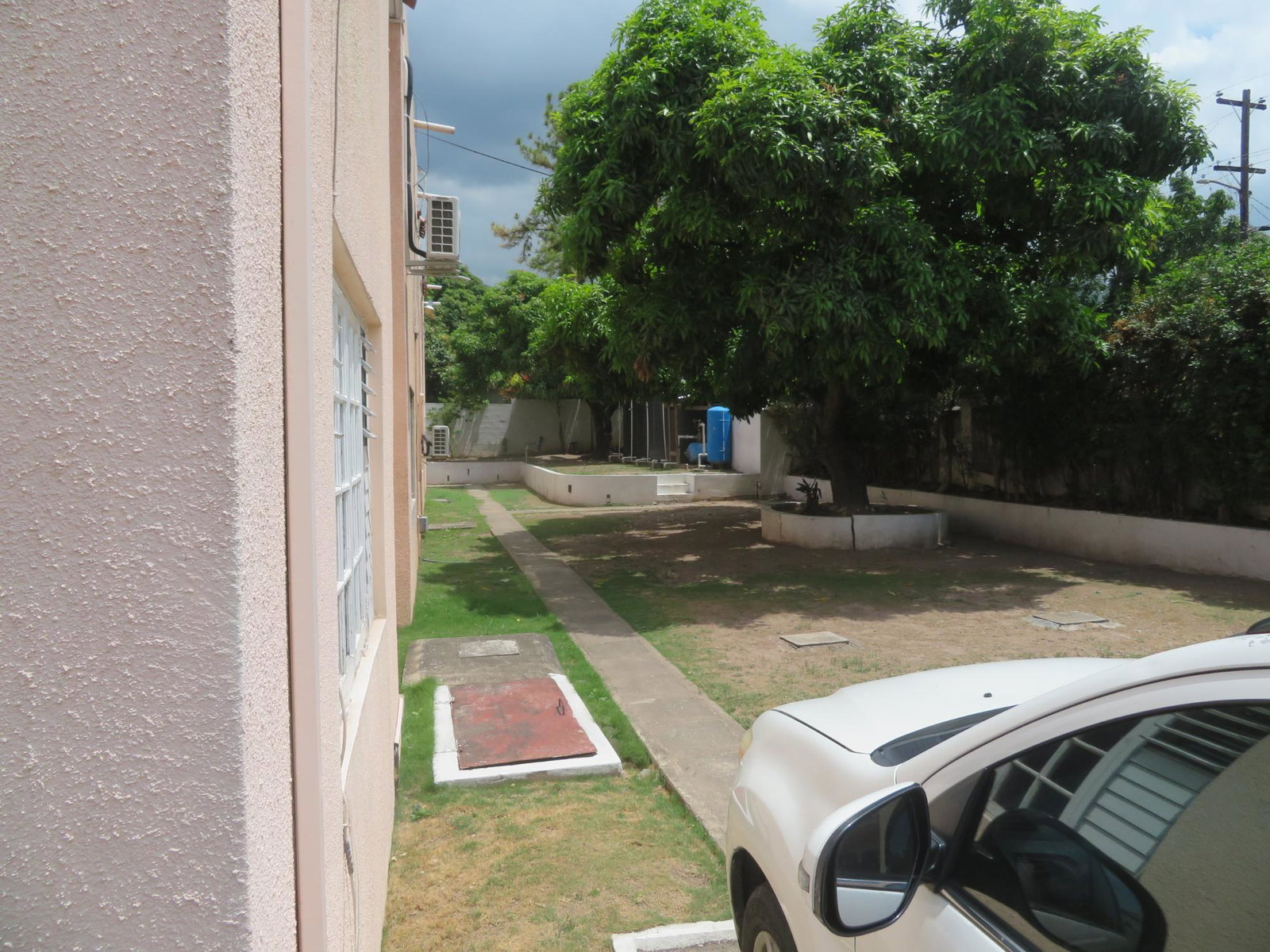 Starter-Apartment-for-Sale-in-Ravinia-Terrace-St.-Andrew-Jamaica Fifth image of Apt#12-14-16 Ravinia Terrace in Kingston 6, St. Andrew, Jamaica - property is For Sale