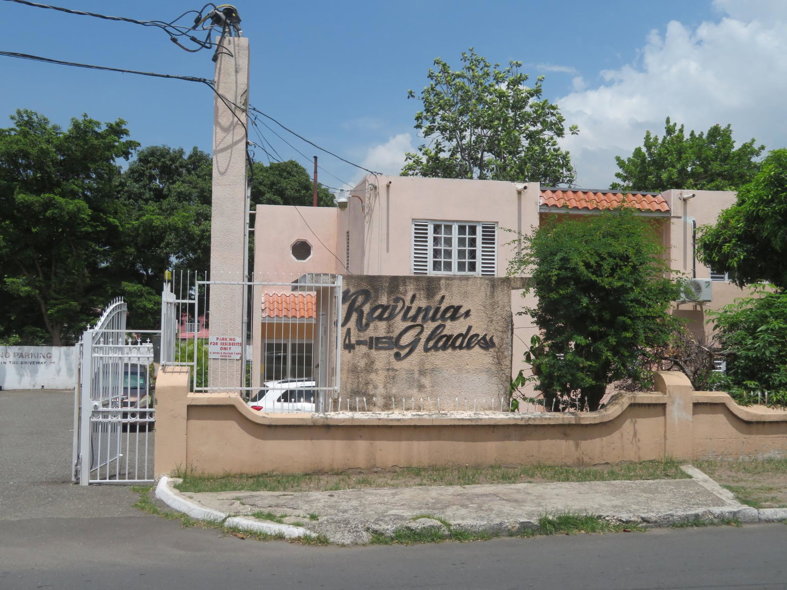 Starter-Apartment-for-Sale-in-Ravinia-Terrace-St.-Andrew-Jamaica First image of Apt#12-14-16 Ravinia Terrace in Kingston 6, St. Andrew, Jamaica - property is For Sale