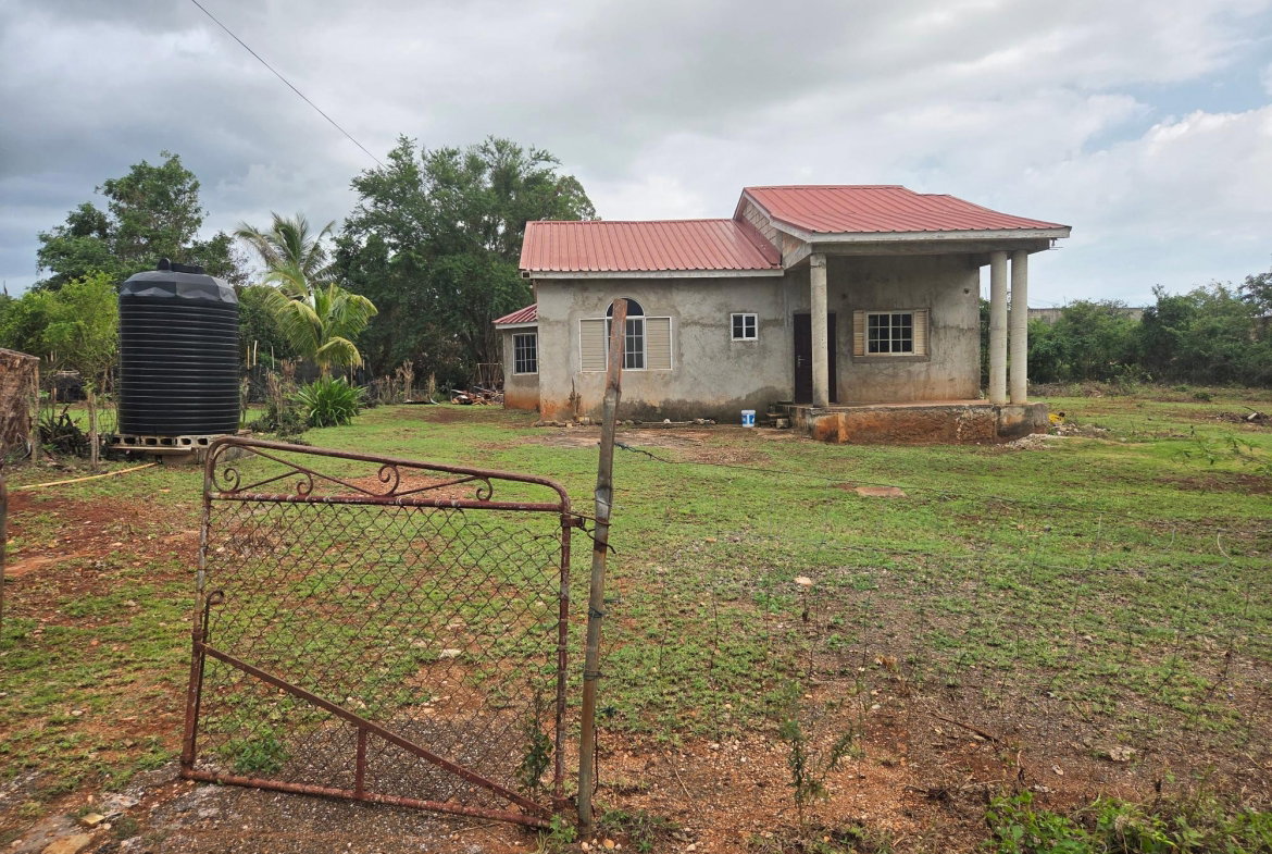 First image of 6-6 Fairview Heights in KITSON TOWN, St. Catherine, Jamaica - property is For Sale