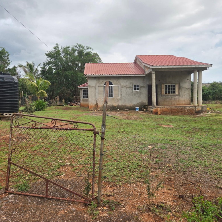 First image of 6-6 Fairview Heights in KITSON TOWN, St. Catherine, Jamaica - property is For Sale