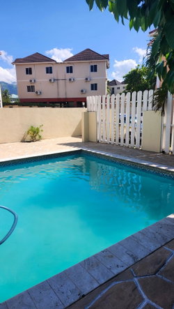 Thirteenth image of 5a-4 Annette Crescent, Kgn 10 in Kingston 10, St. Andrew, Jamaica - property is For Sale