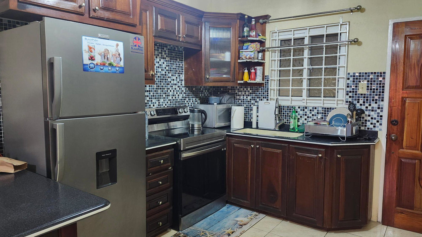Sixth image of 5a-4 Annette Crescent, Kgn 10 in Kingston 10, St. Andrew, Jamaica - property is For Sale