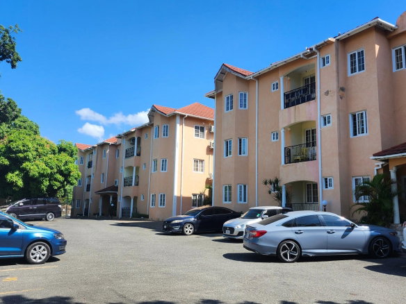 First image of 5a-4 Annette Crescent, Kgn 10 in Kingston 10, St. Andrew, Jamaica - property is For Sale