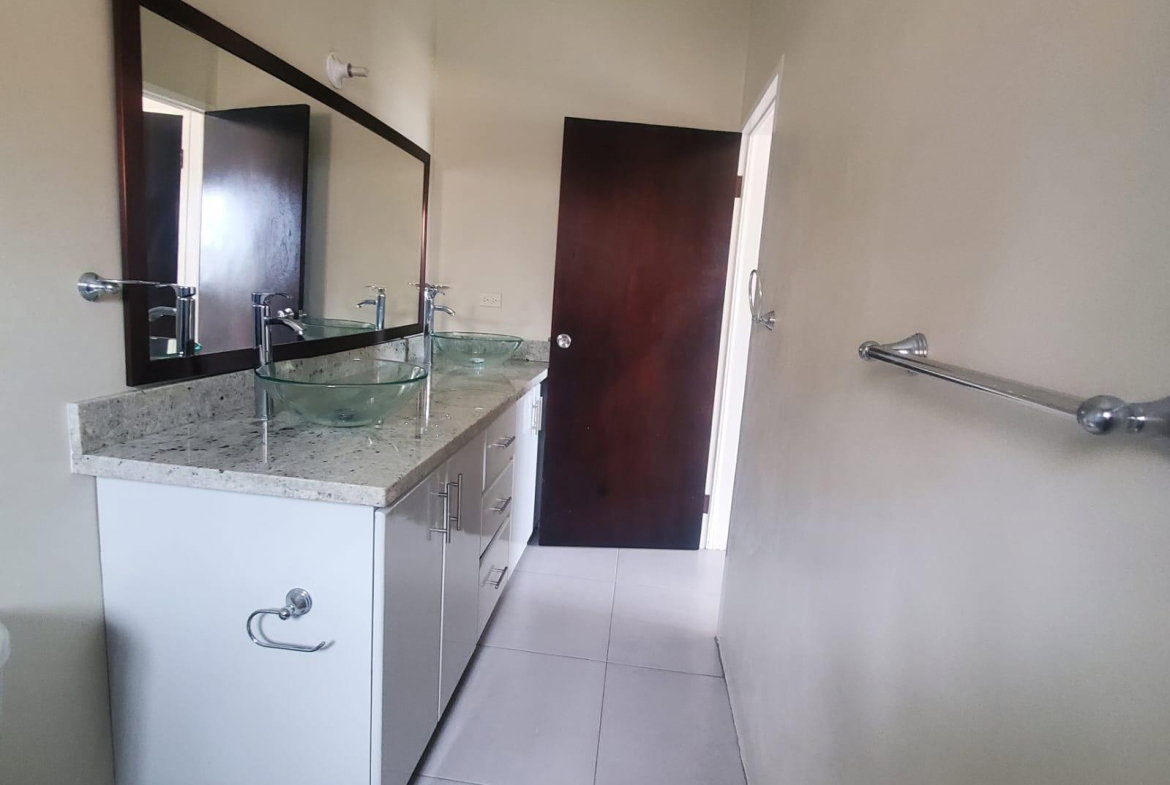 Sixteenth image of Apt C-721 Birch st Rhyne Park in SPOT VALLEY, St. James, Jamaica - property is For Rent