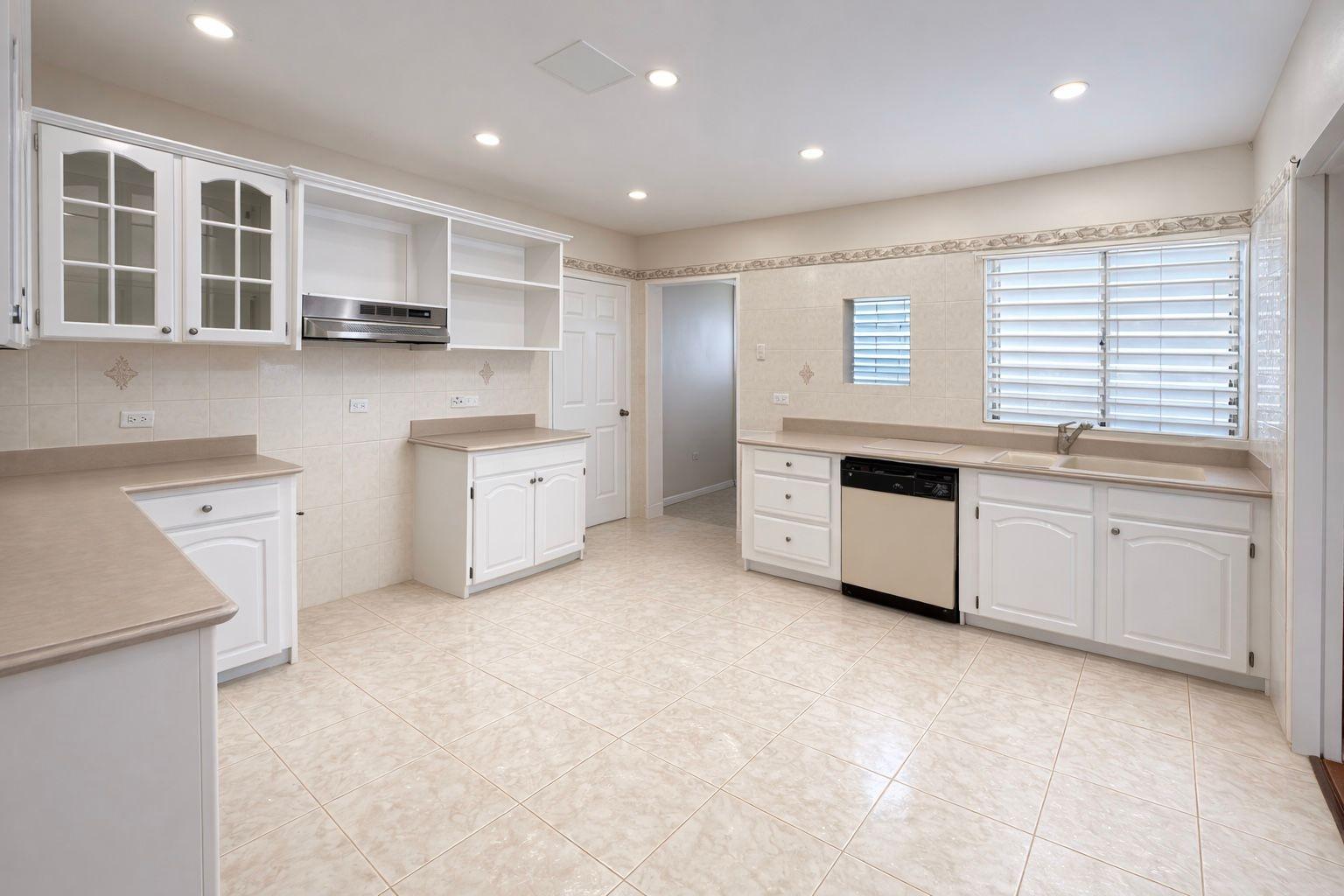 Ninth image of 42 West Meade Road Kingston in Kingston 19, St. Andrew, Jamaica - property is For Sale