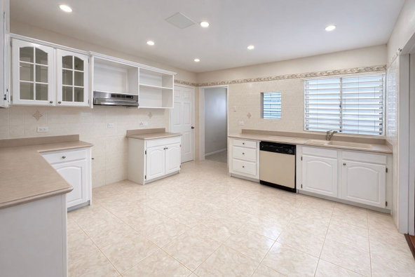Ninth image of 42 West Meade Road Kingston in Kingston 19, St. Andrew, Jamaica - property is For Sale