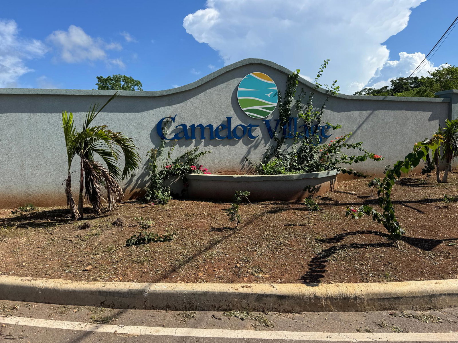 Stunning-House-for-Rent-in-Camelot-Village-St.-Ann-Jamaica-–-Spectacular-Caribbean-Sea-Views Twelfth image of 444 Camelot Village in Discovery Bay, St. Ann, Jamaica - property is For Rent