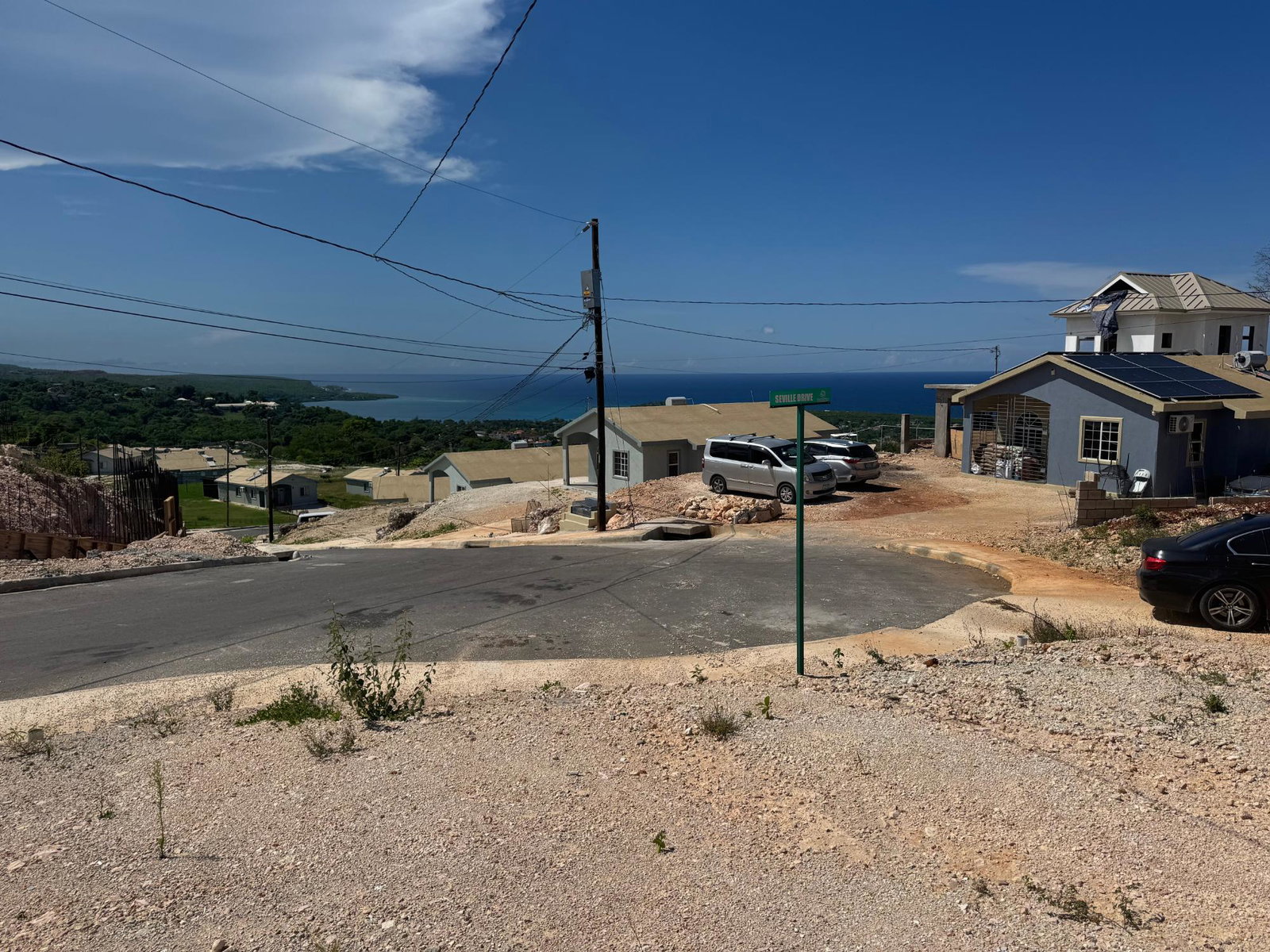 Stunning-House-for-Rent-in-Camelot-Village-St.-Ann-Jamaica-–-Spectacular-Caribbean-Sea-Views Eighteenth image of 444 Camelot Village in Discovery Bay, St. Ann, Jamaica - property is For Rent